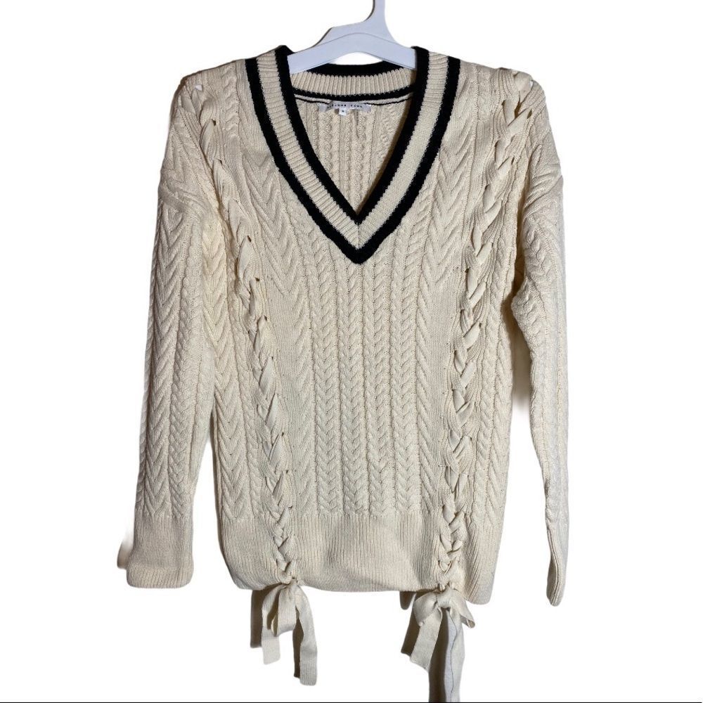 Endless Rose Sweater‎